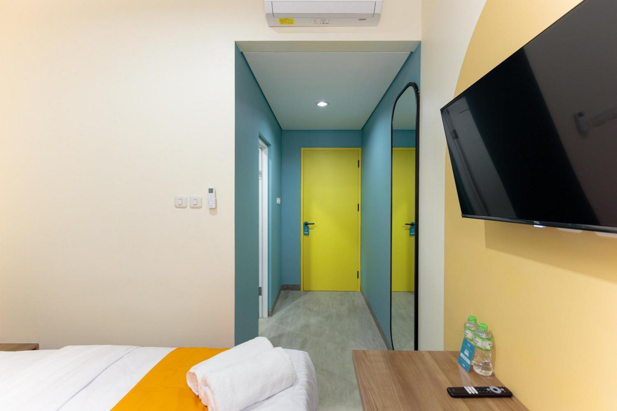 Sans Hotel Kelapa Gading Jakarta Eksteriør billede